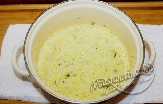 добавляем картофель