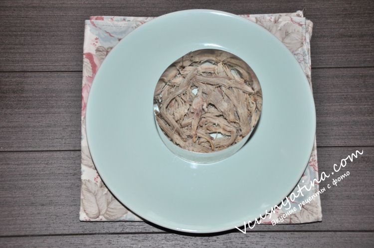 Оригинально и вкусно - салат Принц с говядиной и грецкими орехами