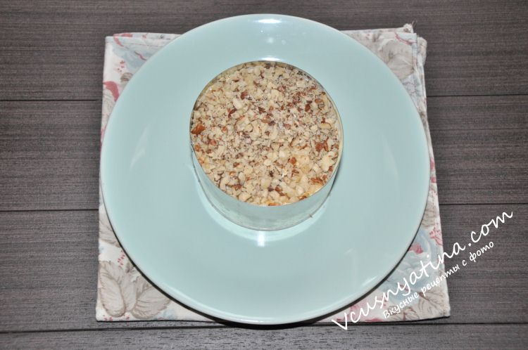 Оригинально и вкусно - салат Принц с говядиной и грецкими орехами